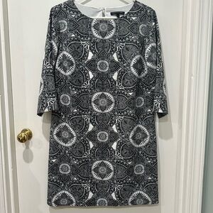 Banana Republic Black and White Patterned Long Sleeve Dress